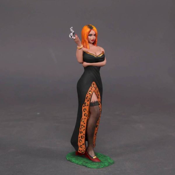 Painted Resin Figure of Woman (A10135 Z137)