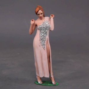Painted Resin Figure of Woman (A10154 D127)