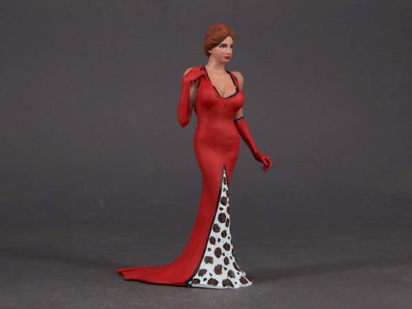Painted Resin Figure of Woman (A11150 Z82B)
