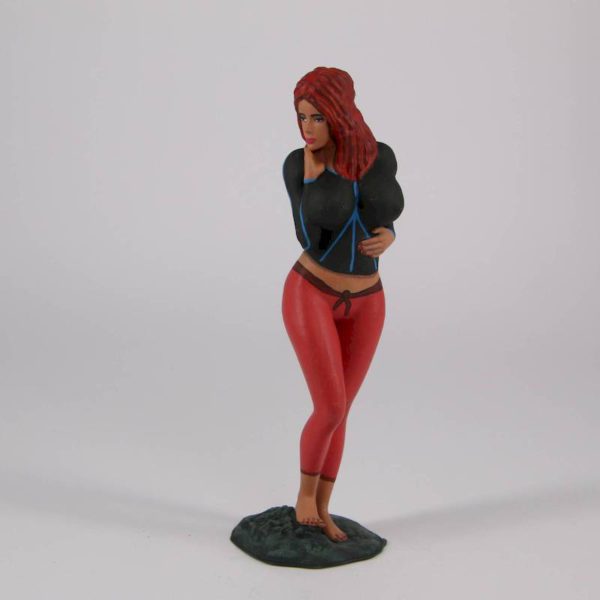 Painted Resin Figure of Woman (A11214 Z6)