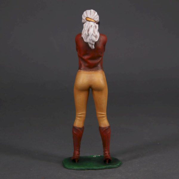 Painted Resin Figure of Woman (A1137 Z153)