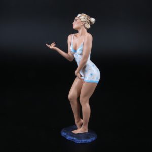 Painted Resin Figure of Woman (A8145 K671)