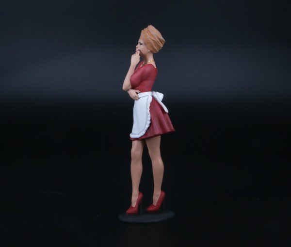 Painted Resin Figure of Woman (A8200 Z519)