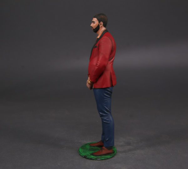 Painted Resin Figure of Man (A8775 Z542)