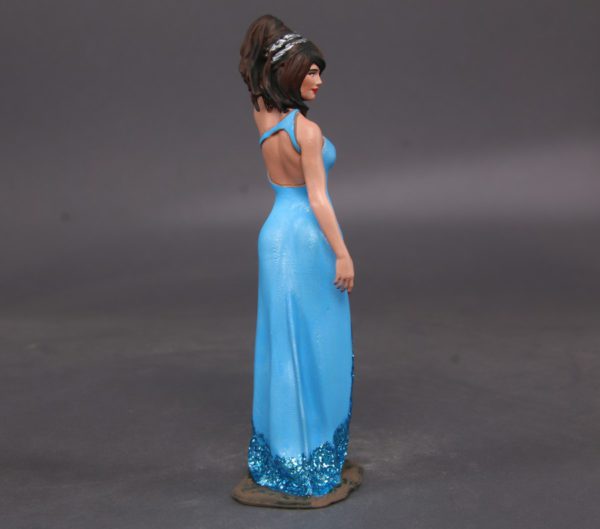 Painted Resin Figure of Woman (A8850 Z86)