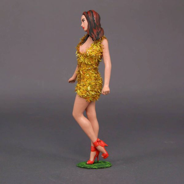 Painted Resin Figure of Woman (A9398 D126C)