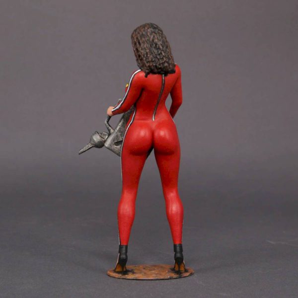 Painted Resin Figure of Woman (A9405 D132A)