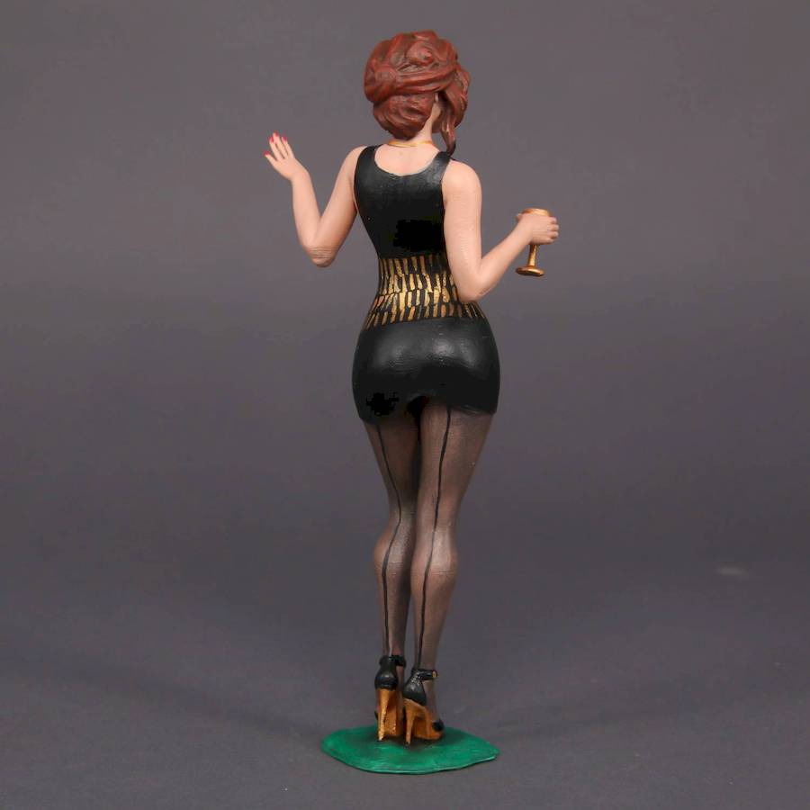 Painted Resin Figure of Woman (A9610 X005)