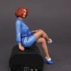 Painted Resin Figure of Woman (A9637 Z134A)