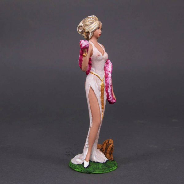 Painted Resin Figure of Woman (A9658 Z89B)