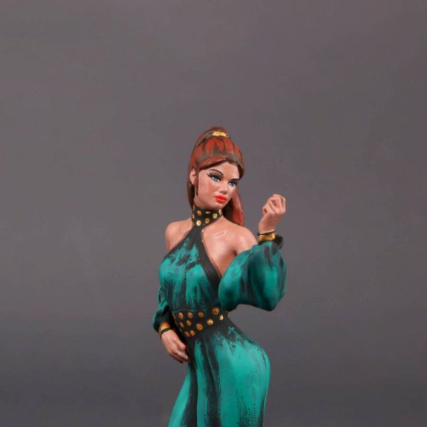 Painted Resin Figure of Woman (A9752 X036)