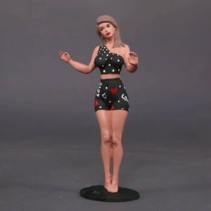 Painted Resin Figure of Woman (A9943 X018)