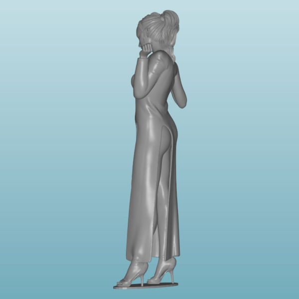 Woman Resin Figure (D127)