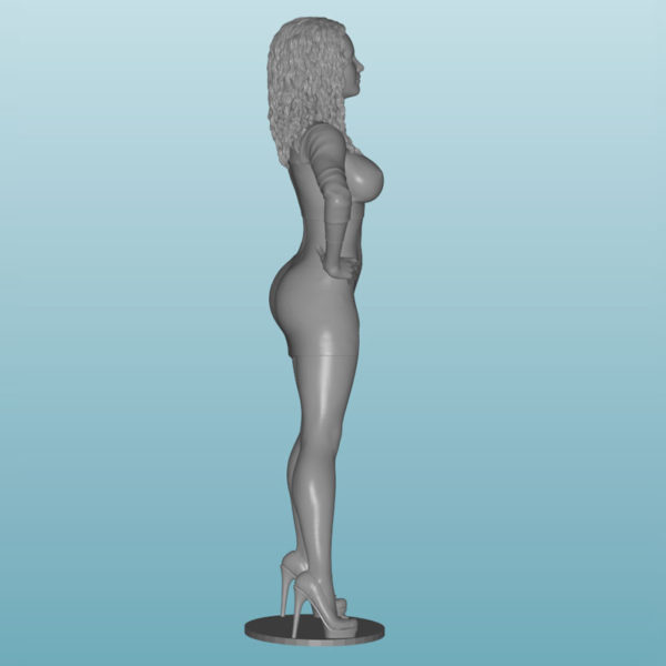 Woman Resin Figure (D146)