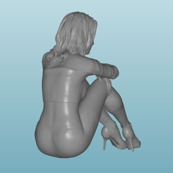 Woman Resin Figure (D150)