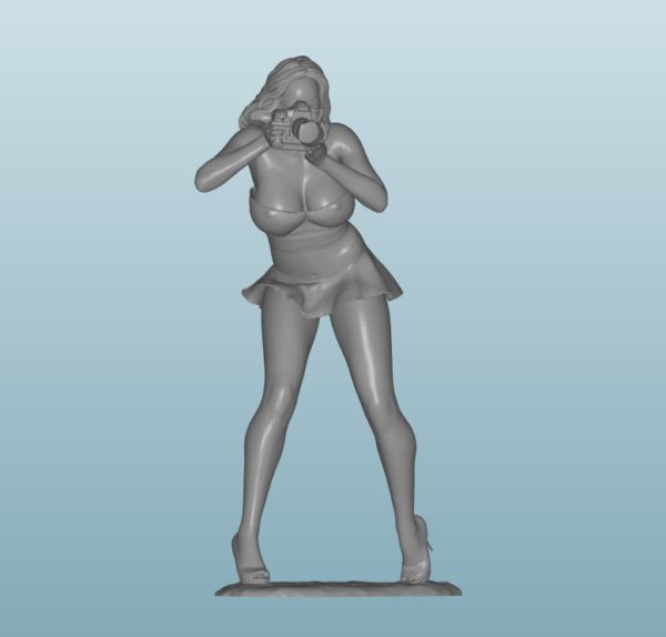Woman Resin Figure (D48)