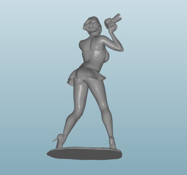 Woman Resin Figure (D49)