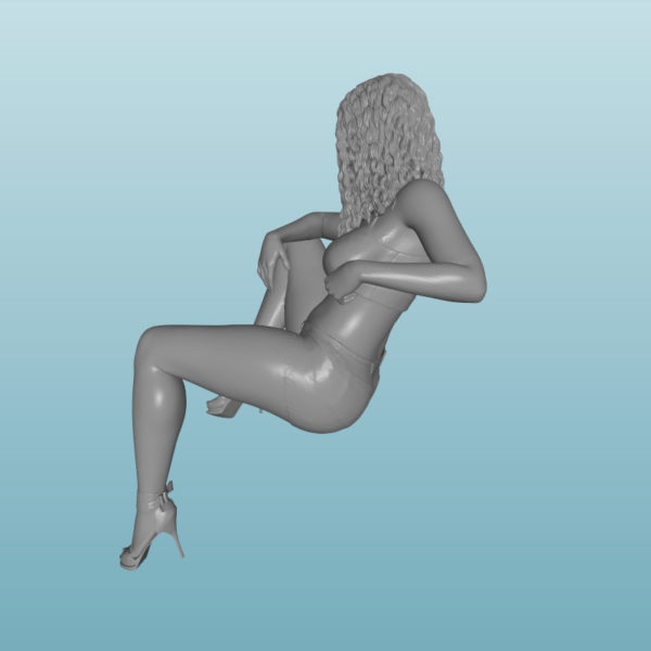 Woman Resin Figure (D72)