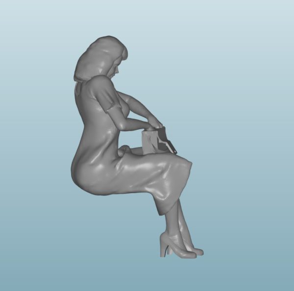 Woman Resin Figure (X016)
