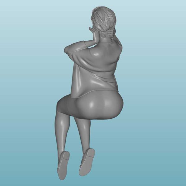 Woman Resin Figure (X147)